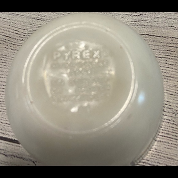 PYREX WOODLAND BROWN COFFEE TEA CUPS SET OF 2! - Picture 9 of 14